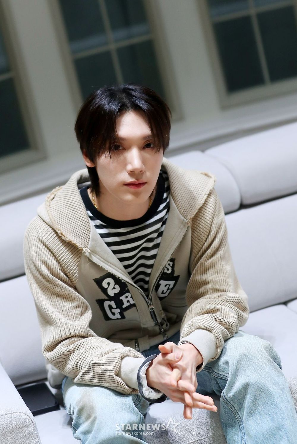 網友公認6位最具代表性「蛇系」KPOP男偶像！鉉辰魅惑眼神電力十足，THE 8、藝聲全上榜！-9