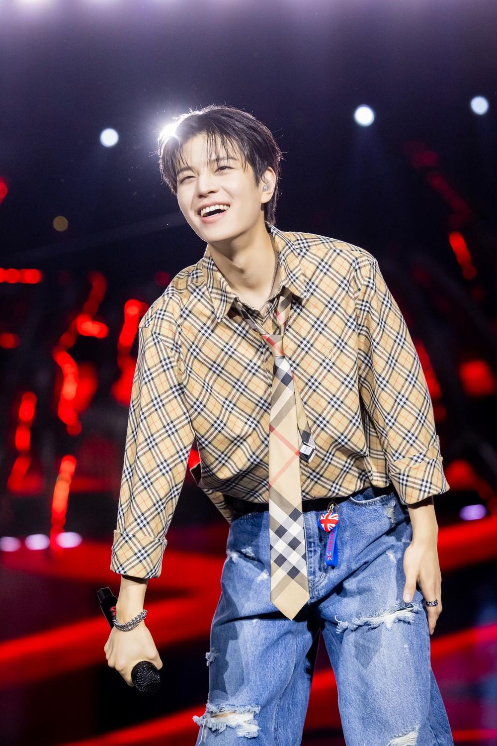 Burberry鐵了心要寵！替Stray Kids昇玟打造「專屬巡演服」、連私服也瘋狂送上！-2