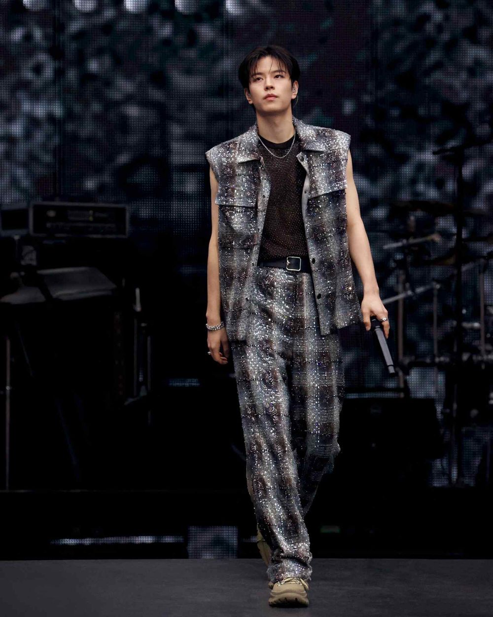 Burberry鐵了心要寵！替Stray Kids昇玟打造「專屬巡演服」、連私服也瘋狂送上！-3