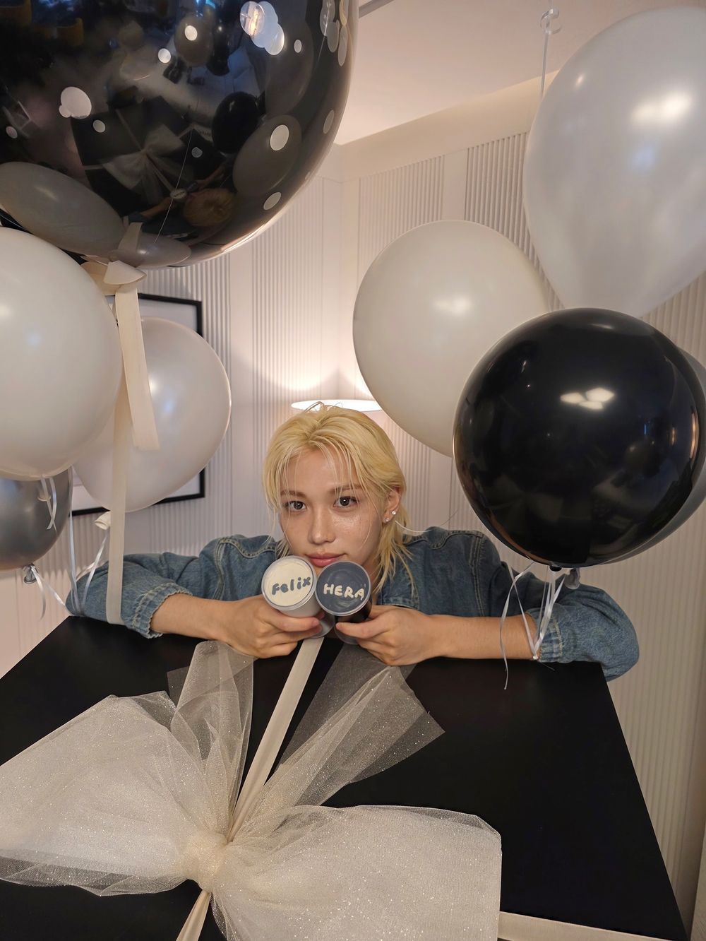 Felix性感低音砲：「HI HERA」宣告全新代言、即將降臨！STAY瞬間炸鍋：「今天開始改名HERA！」-6