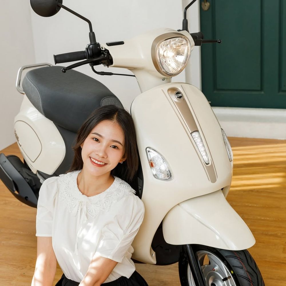 2025最新3款適合女生機車推薦！Gogoro無印良品聯名奶茶色機車美翻、SYM「這台」脆友都激推！-6