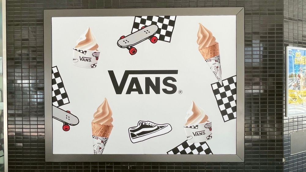 賽車鞋勁敵！VANS大黑馬薄底鞋出新色！4款復古拼接色、陷入選鞋世紀大抉擇！-5