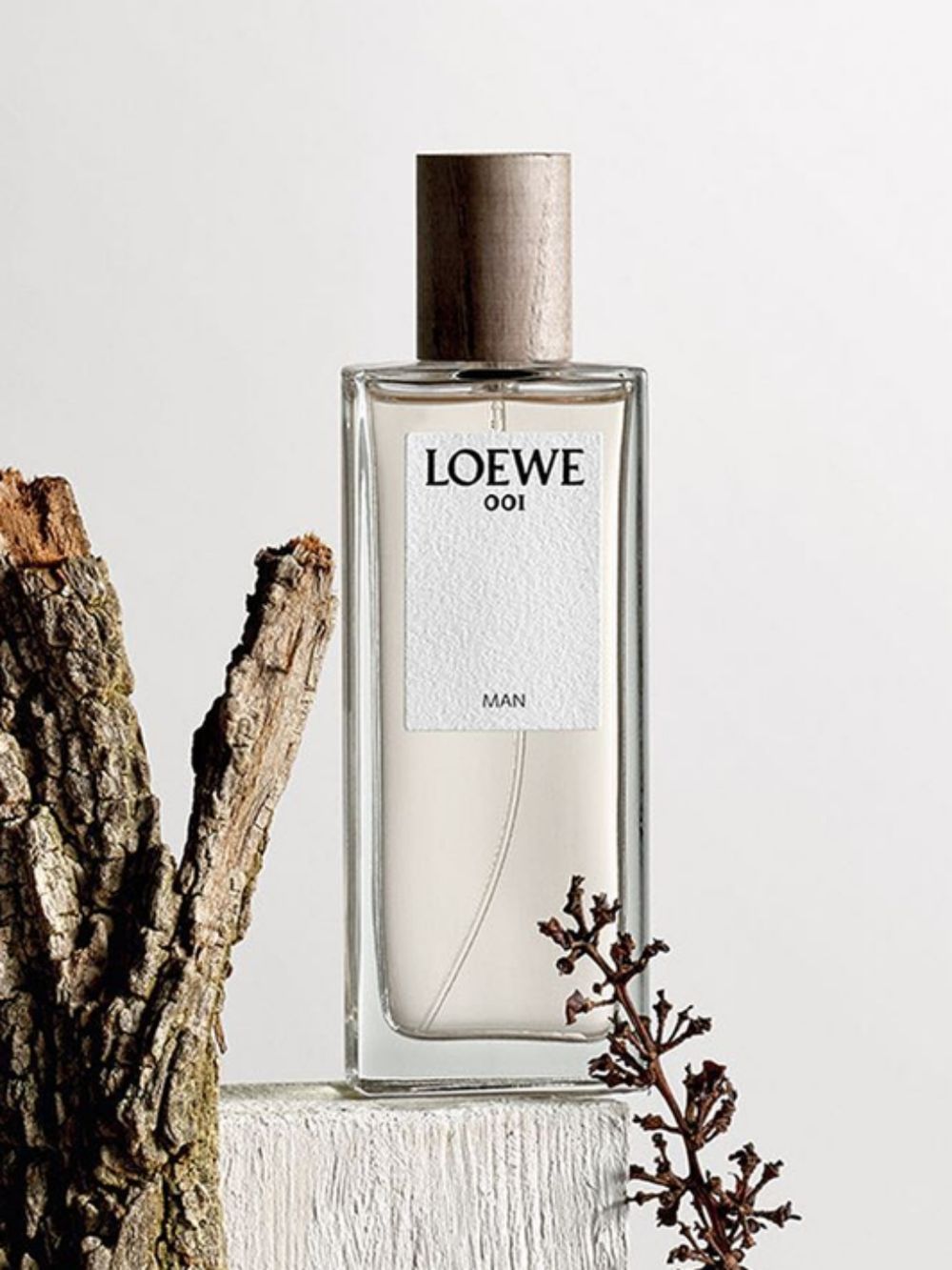 LOEWE首度推出迷你香氛禮盒！經典人氣「事後清晨」男女淡香精全入組，一次品味5款暢銷香氣！-5