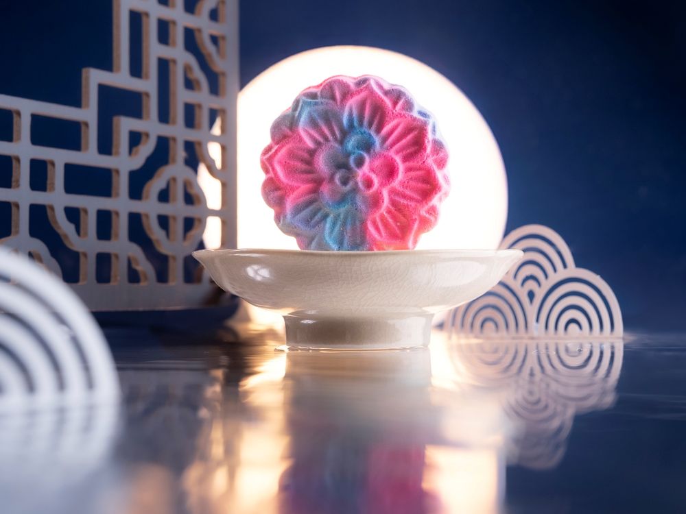 LUSH 2025中秋限定系列登場！月餅汽泡彈、桂花烏龍沐浴露、冰皮泡泡浴芭，送禮自用都滿分！-6