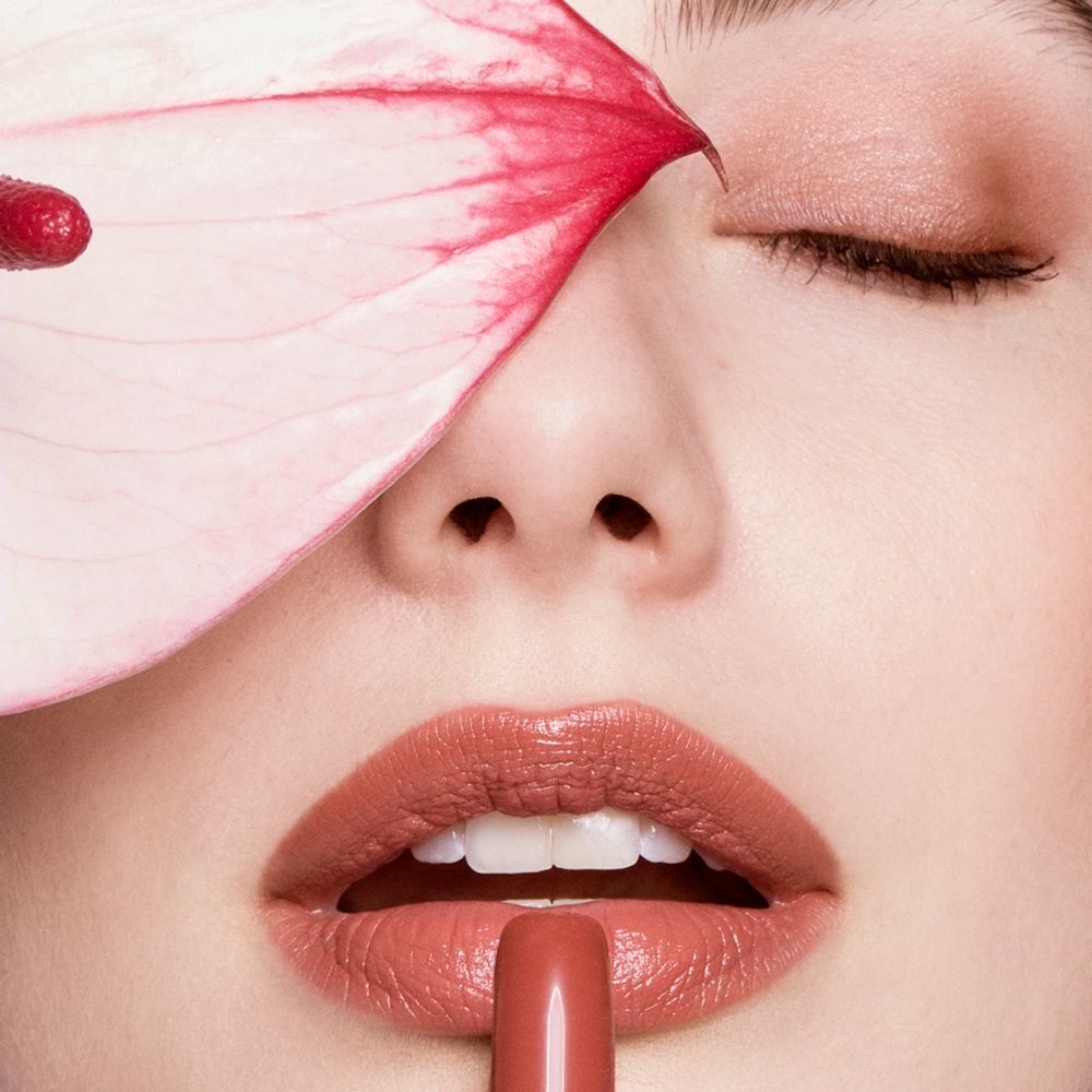 2025七夕情人節必收限量美妝！NARS「奢慾緞光唇膏」化身粉紅花束，送上3款限定玫瑰裸色＋3款人氣經典色，收到必尖叫！-4