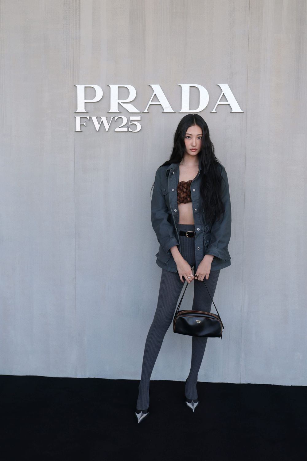 新一代精品團預言成真！MEOVV成員Gawon火速拿下PRADA品牌大使、19歲就氣場驚人！-2