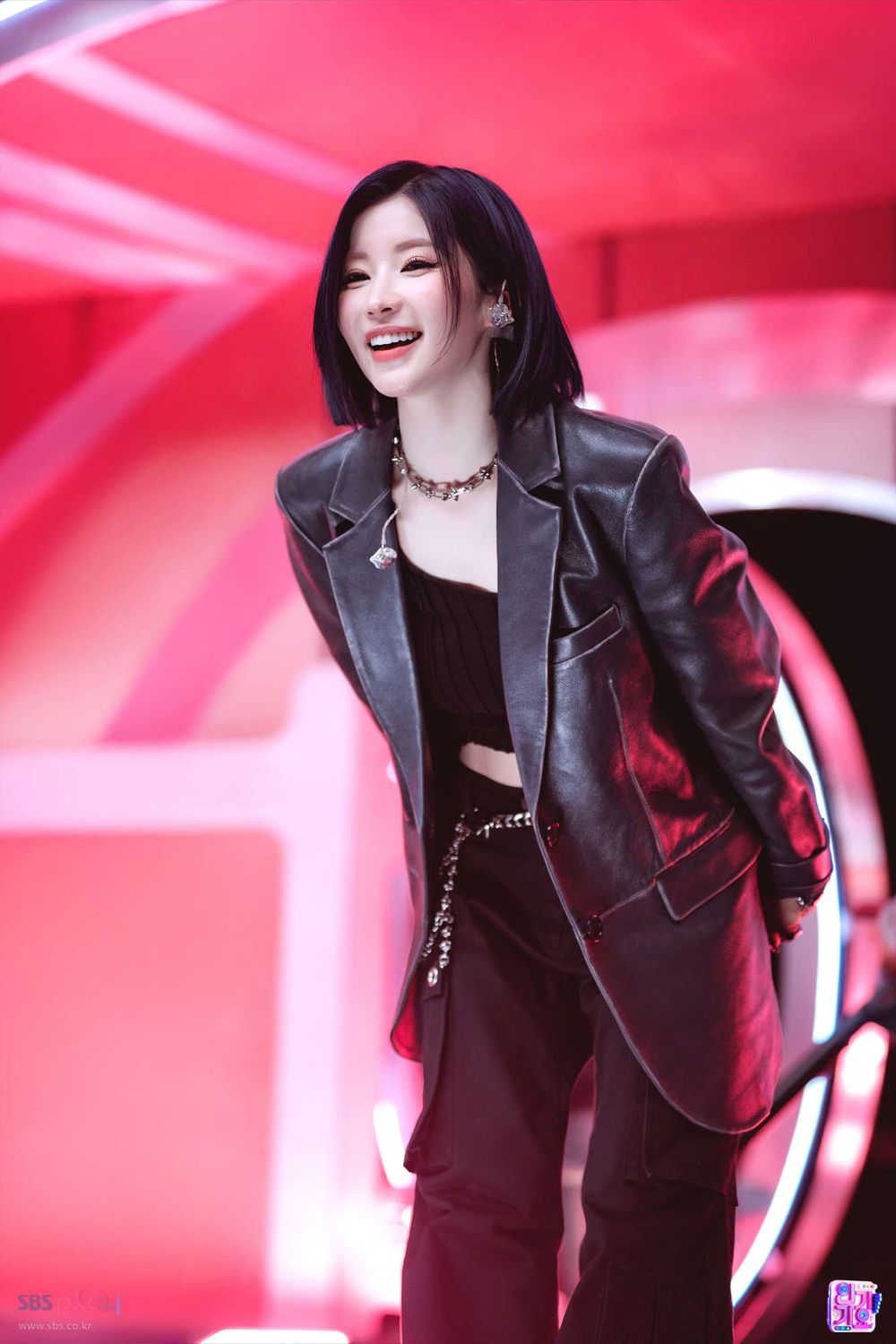 韓網評選7位最強KPOP女團饒舌擔當！小娟、Asa團內超強ACE，Jennie獲封說唱小天后！-11