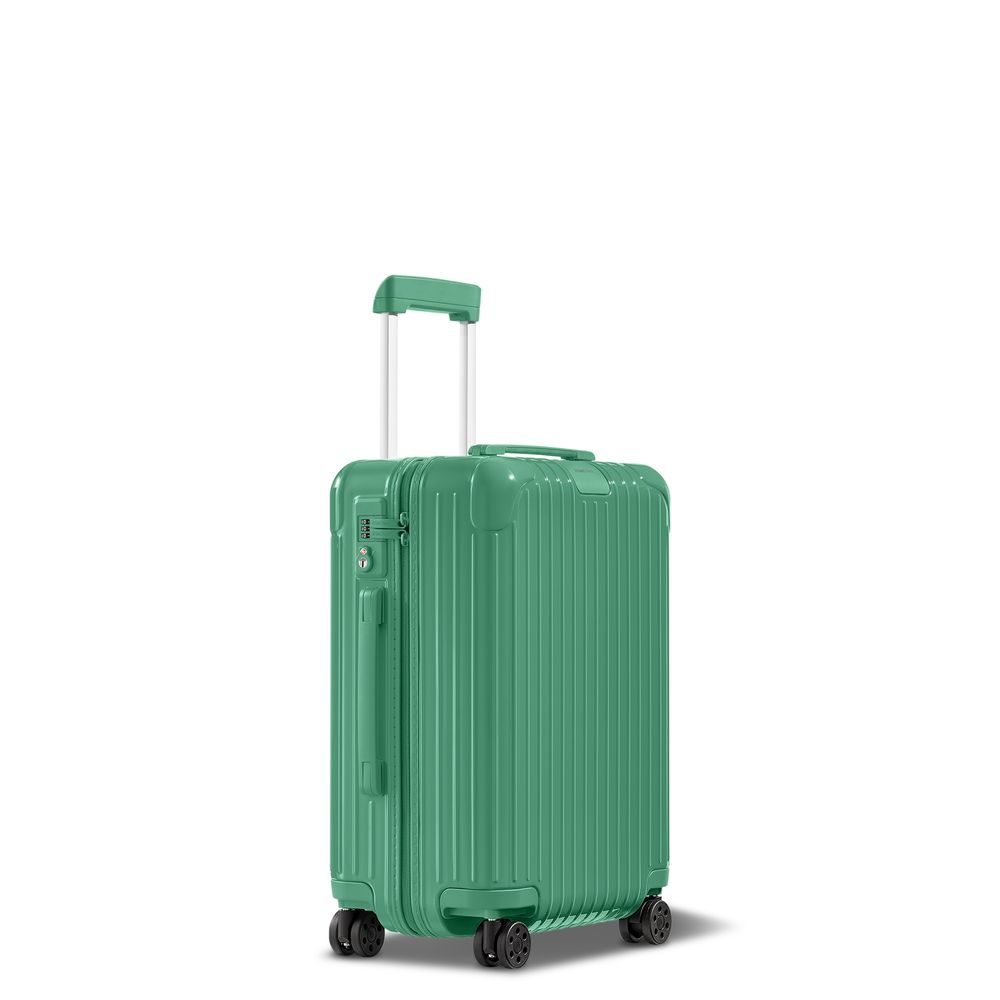RIMOWA行李箱2025兩大夢幻新色公開！SVT大哥S.COUPS同款、可愛到心都融化了！-11