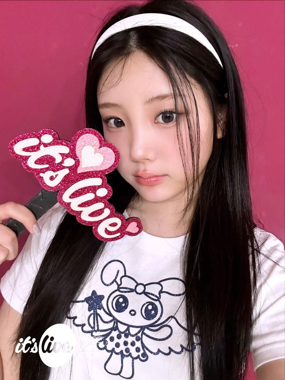 網友票選最想和她當朋友的新生代女偶像TOP7！Karina成「最佳好友」人選，海嫄零偶包親和力超受歡迎！-9