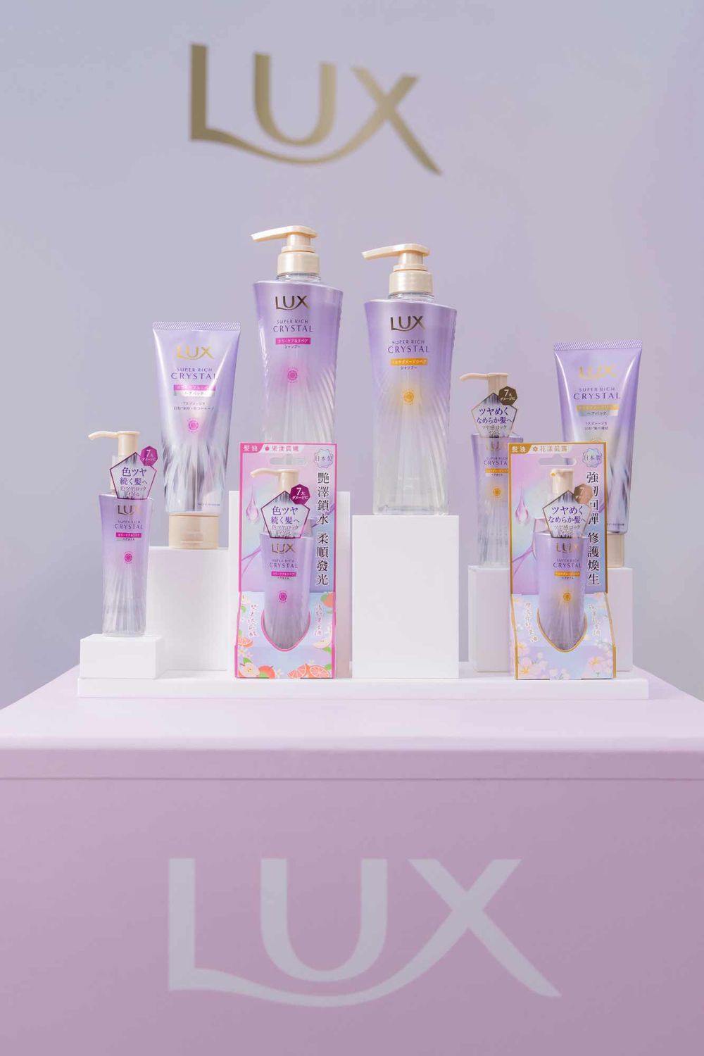 郭雪芙首個髮品代言！LUX麗仕「頭髮雨衣系列」，專為潮濕悶熱氣候設計、扁塌毛躁髮救星，洗出空氣感蓬鬆秀髮！-4