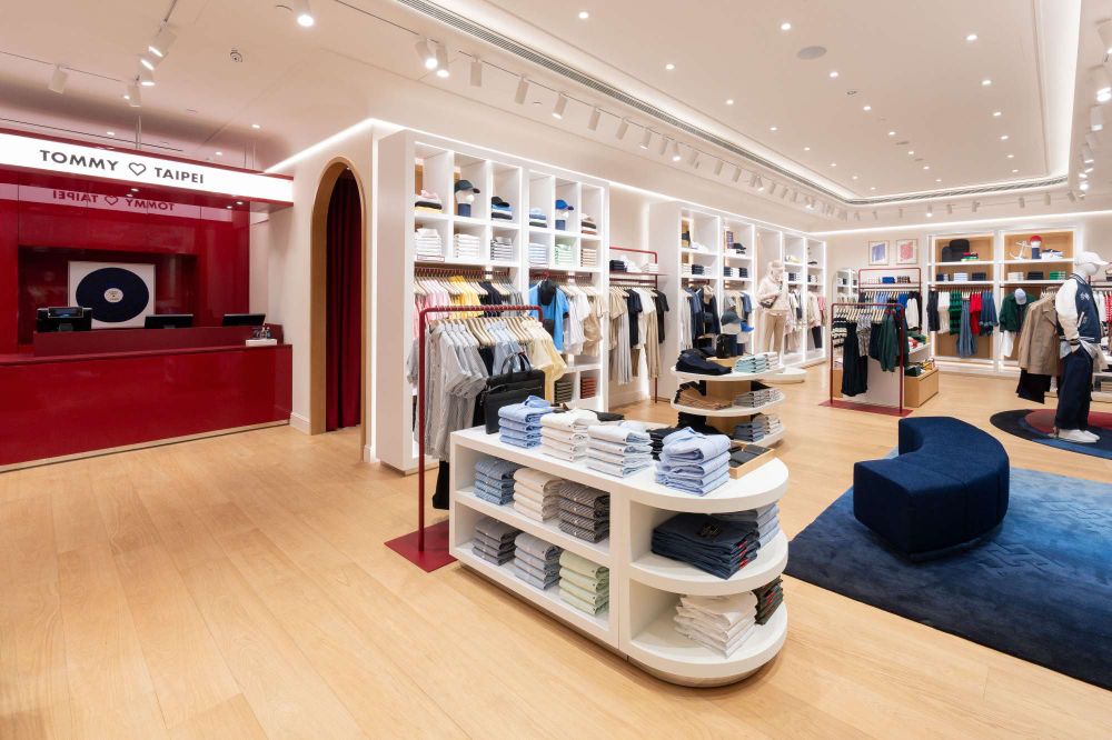 Jisoo、SKZ同款超齊全！TOMMY HILFIGER台北101店開幕「愛豆專區」粉絲會瘋掉！-6
