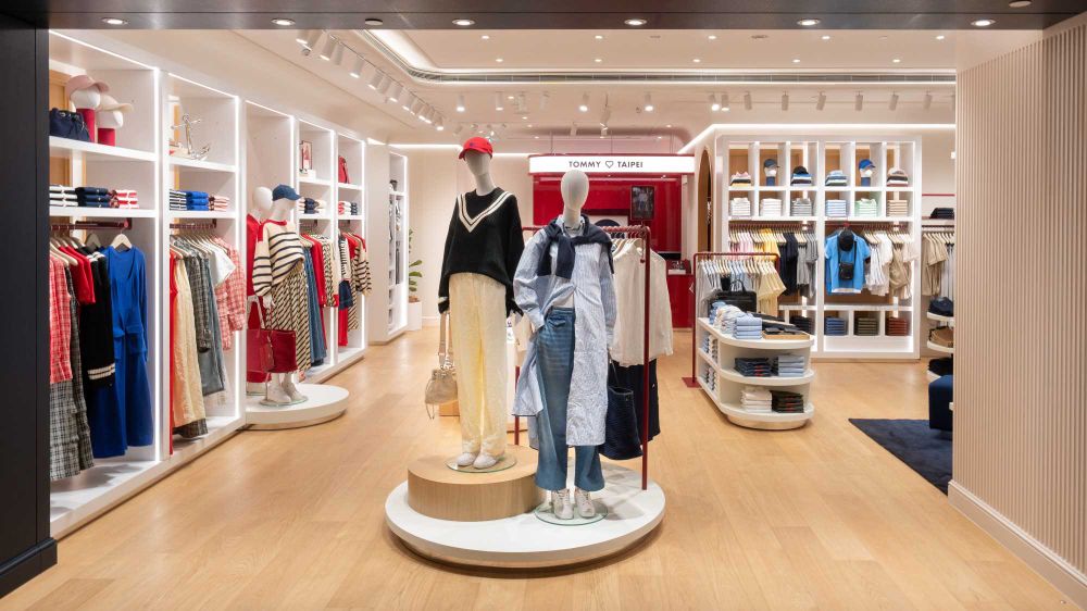 Jisoo、SKZ同款超齊全！TOMMY HILFIGER台北101店開幕「愛豆專區」粉絲會瘋掉！-4