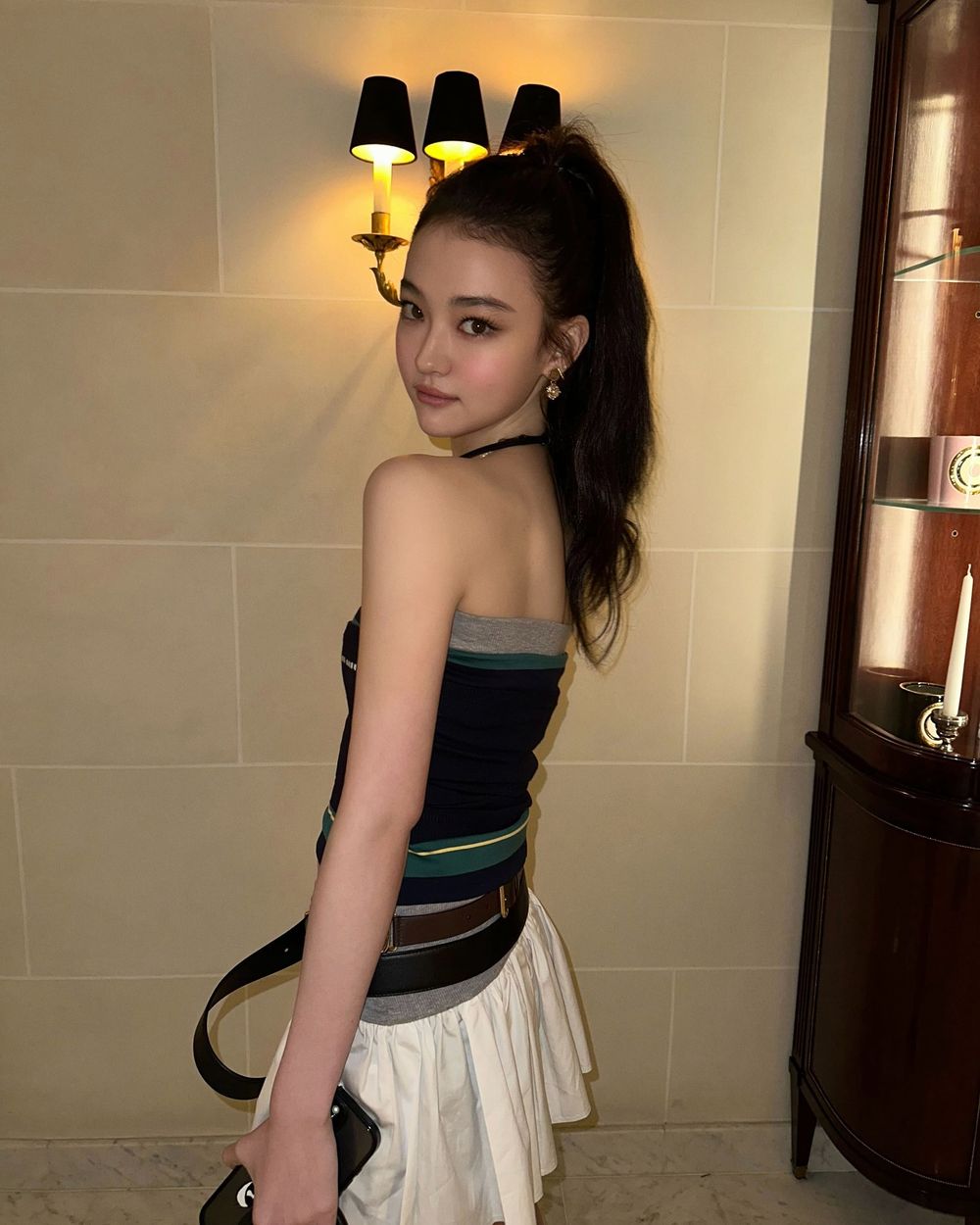 網友熱議6位KPOP女偶像童年照大公開！薇娟、Sullyoon從小美到大，Winter超萌模樣直接圈粉全網！-8