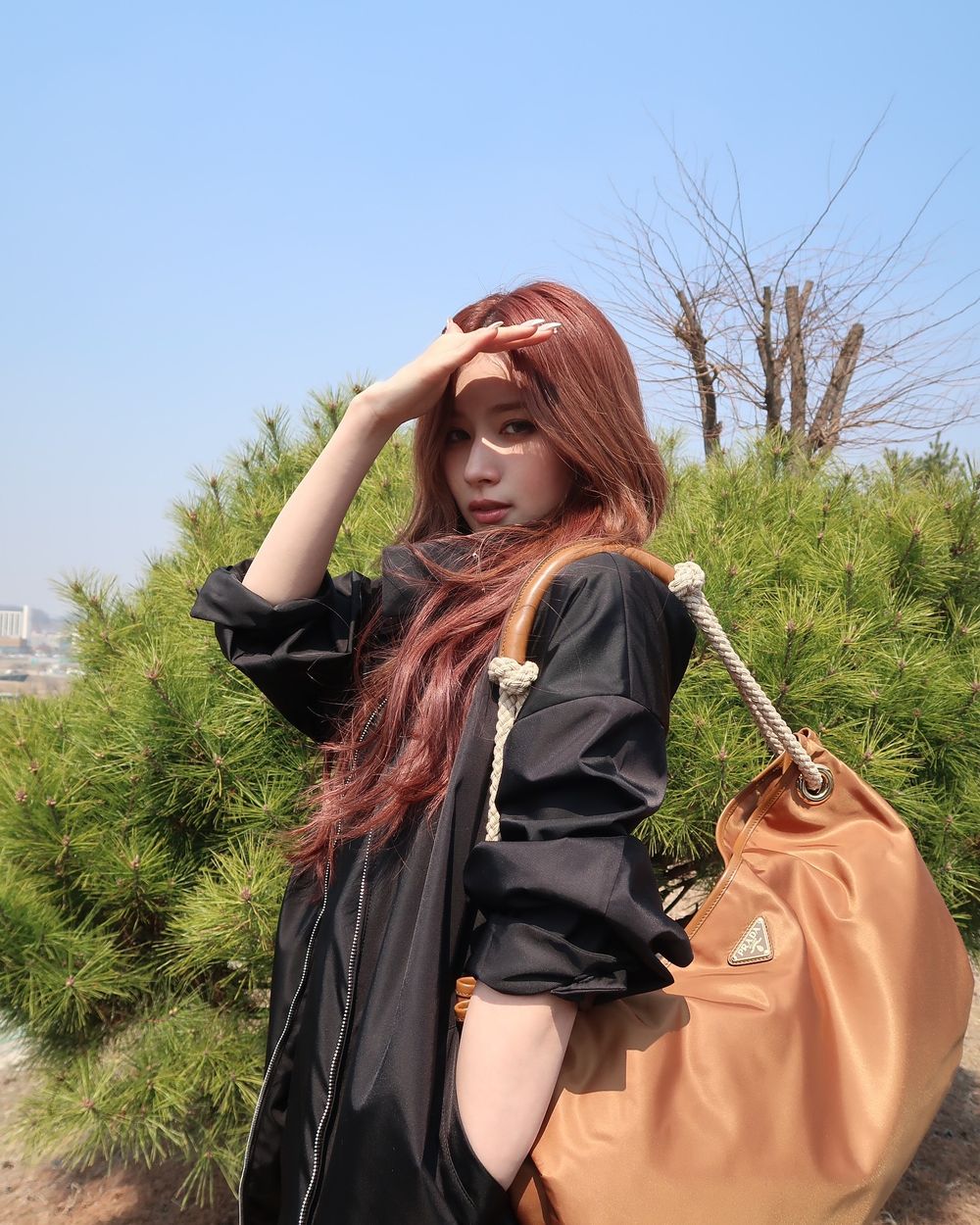 2025女團成員個人廣告代言排行榜公開！張員瑛10大代言橫掃上百億，Jennie、Karina緊追在後！-9