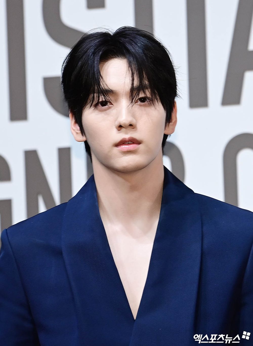 網友熱議6位「豆腐相」KPOP男偶像！昇玟、申惟讓人一眼愛上，秀彬自帶初戀感太無敵！-7