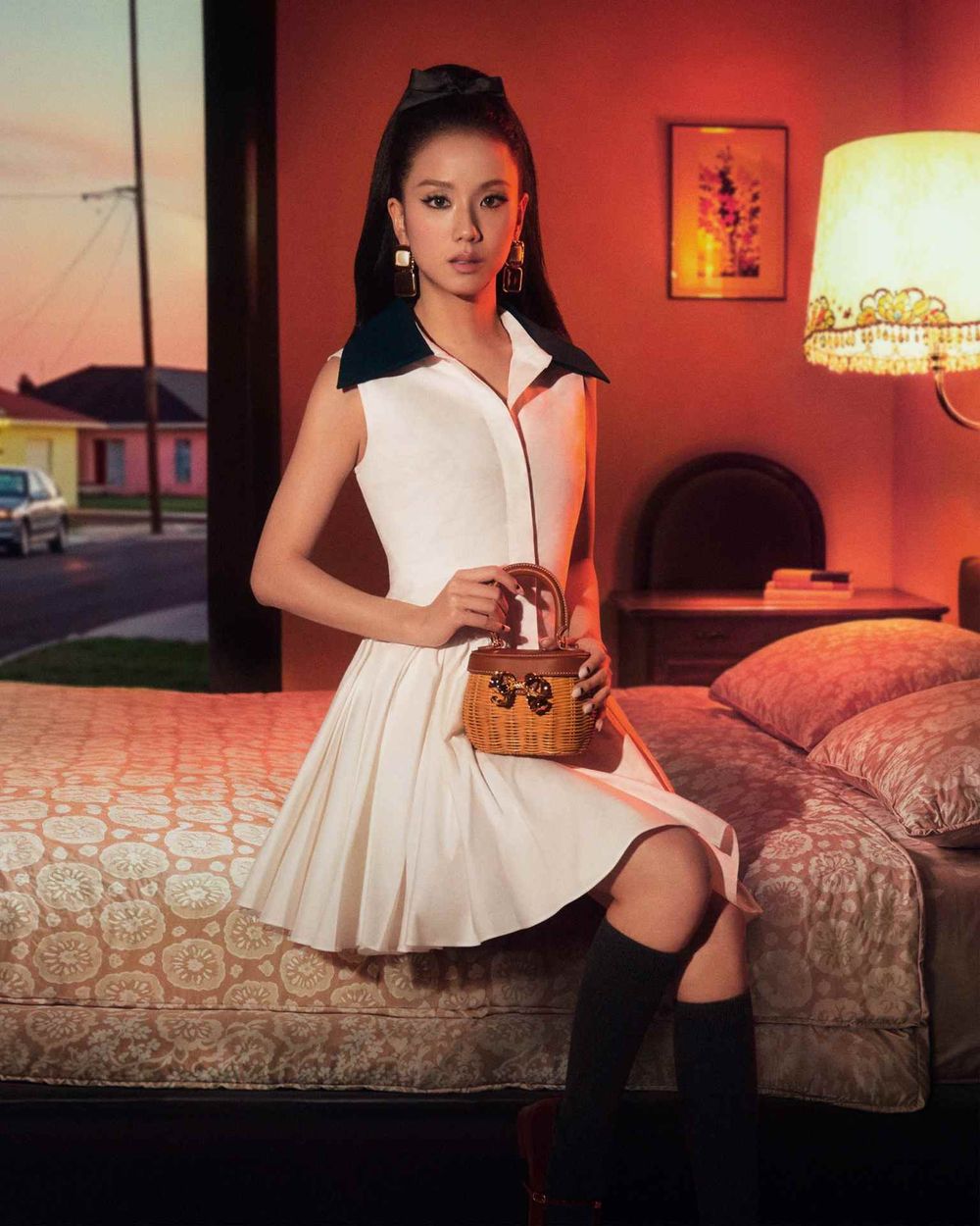 短裙女王回來了！Jisoo出鏡最新self-portrait廣告「復古女伶」美的像是一幅畫！-4