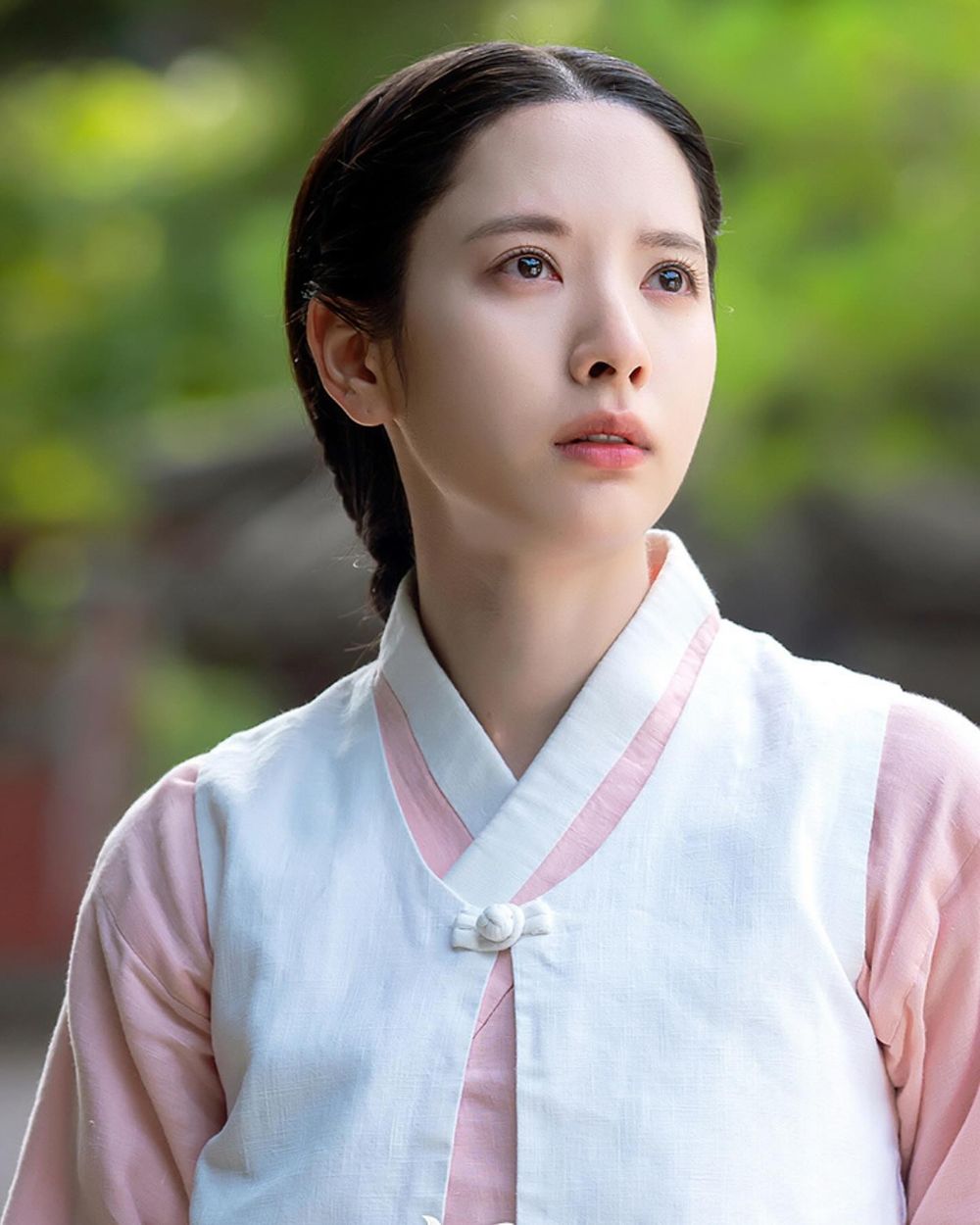 網友狂推2025最受矚目的演技豆！曺柔理《魷魚遊戲2》翻紅，李濬榮、朴志訓演技爆發網狂讚！-16