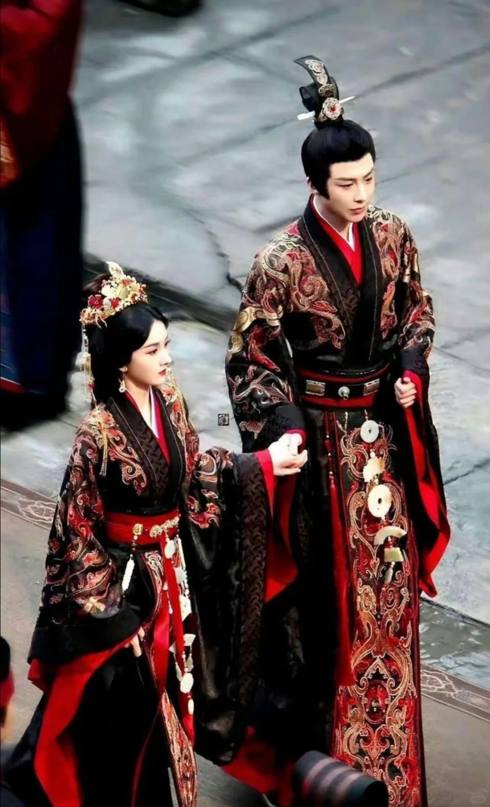 2025古裝陸劇《折腰》劇情看點角色介紹！宋祖兒＆劉宇寧先婚後愛，原著小說大尺度掀熱議！-15