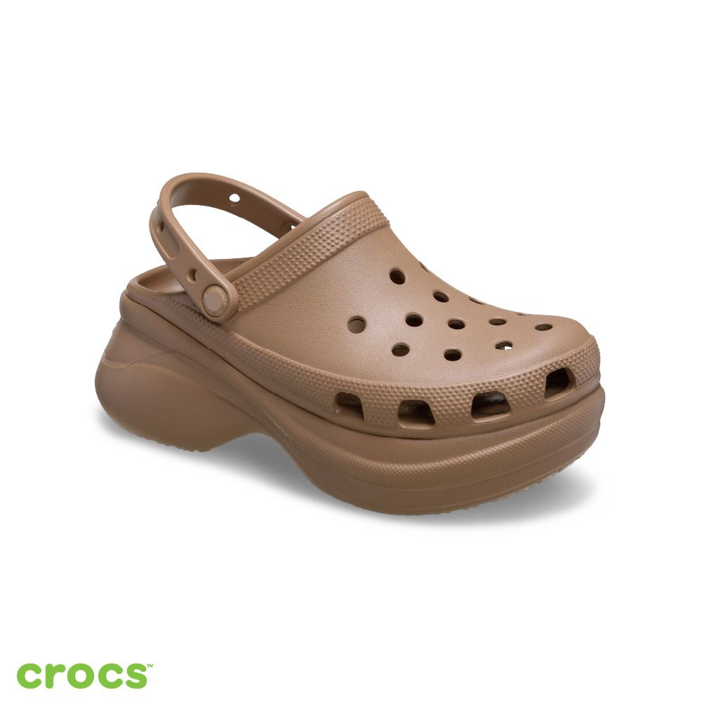 超想買這雙！LE SSERAFIM全員Crocs洞洞鞋穿搭！黑色厚底款保證好搭又顯瘦！-5