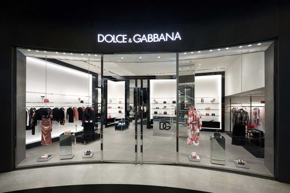 太子妃們發瘋！李洙赫降臨Dolce&Gabbana信義旗艦店！本人帥到呼吸會停止！-9