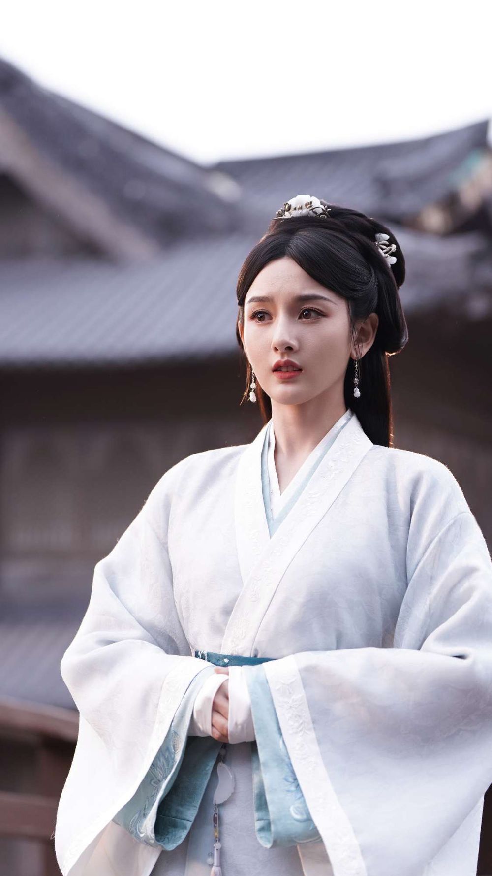 Netflix陸劇《折腰》小說vs劇版差異一次看懂！劇情大改掀網熱議，宋祖兒劉宇寧先婚後愛還是一見鍾情？-5