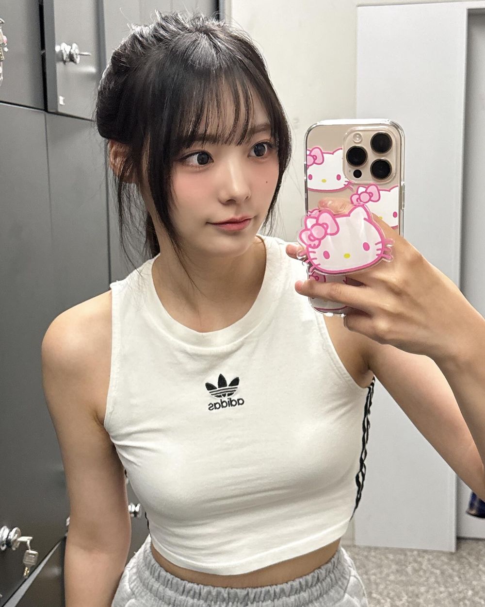 網熱議7位「二次出道」人氣翻倍的KPOP女偶像！權恩妃、宮脇咲良逆襲成功，Somi晉升時尚新寵！-15