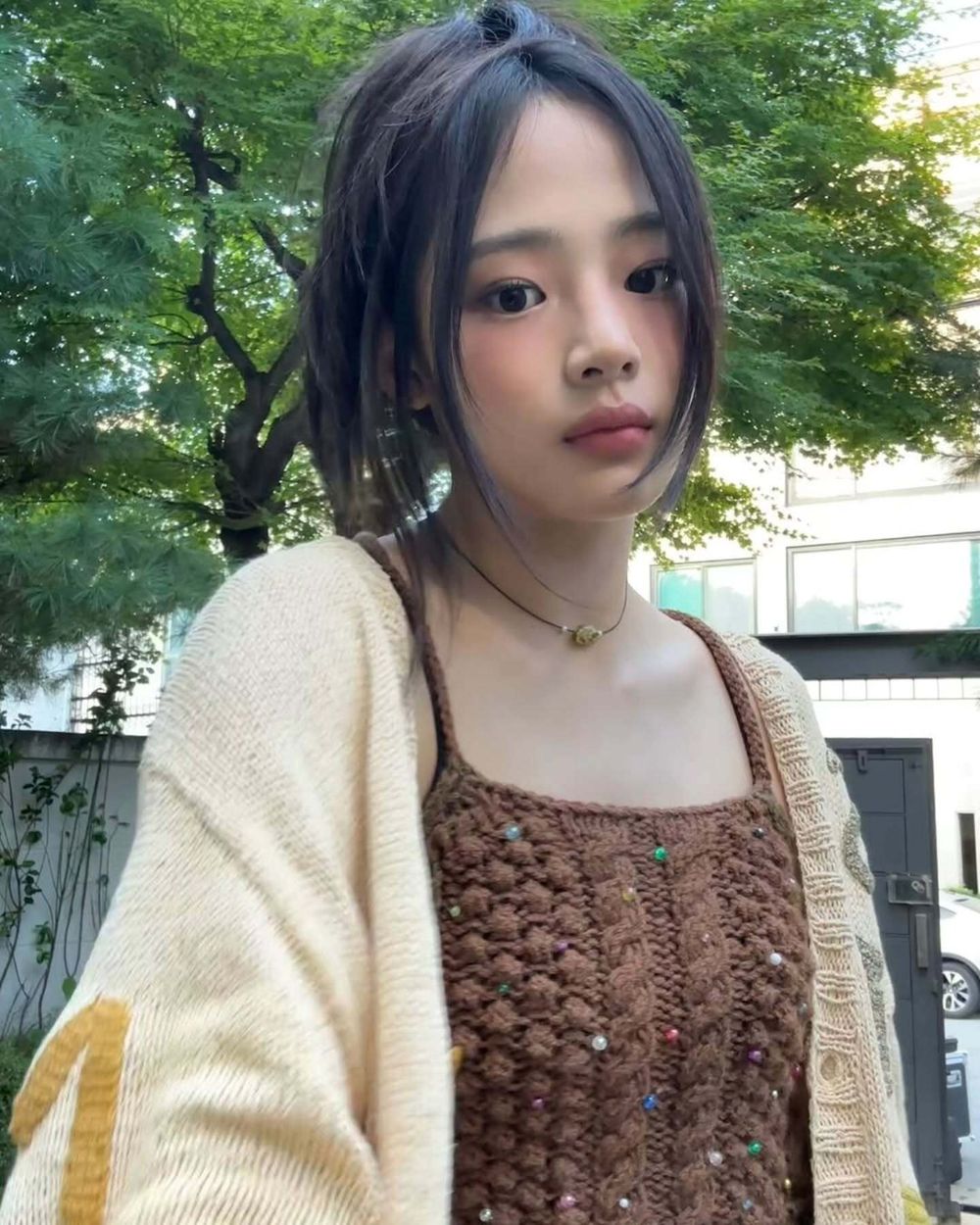 網熱議7位女偶像素人時期照片曝光！Karina學生時代就是小網紅，舒華、Sullyoon被讚天然美女！-8
