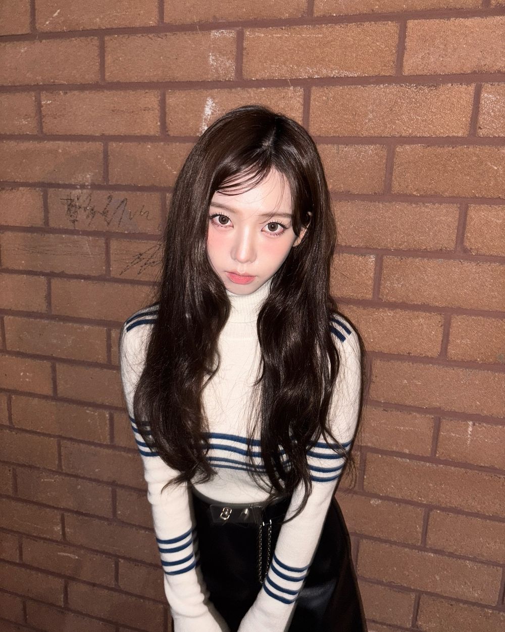 韓網熱議6大KPOP偶像神圖公開！Felix站姐封神，Rosé、Karina美到不真實！-8