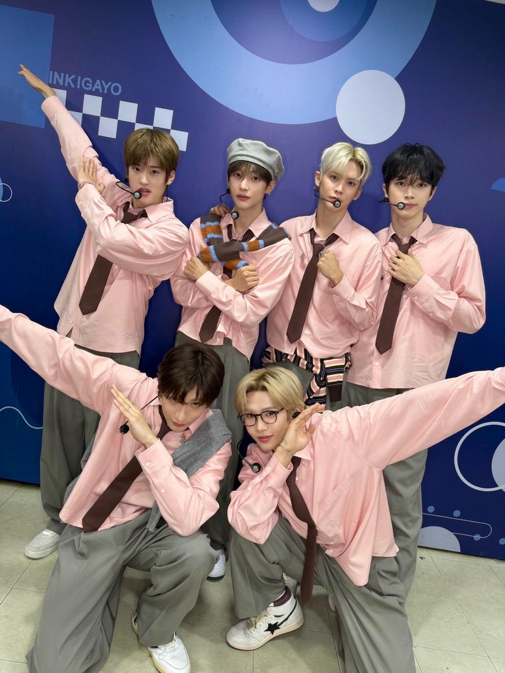 2025最新10代網友票選最愛韓國男團TOP7！TXT、ENHYPEN人氣狂飆，逆襲黑馬冠軍登頂成話題焦點！-2