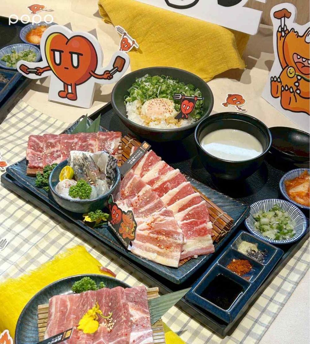 燒肉Smile跟Kurt Wu聯名了！限定厭世愛心+燒肉主題店裝太好拍、「這樣做」再送質感貼紙組！-10