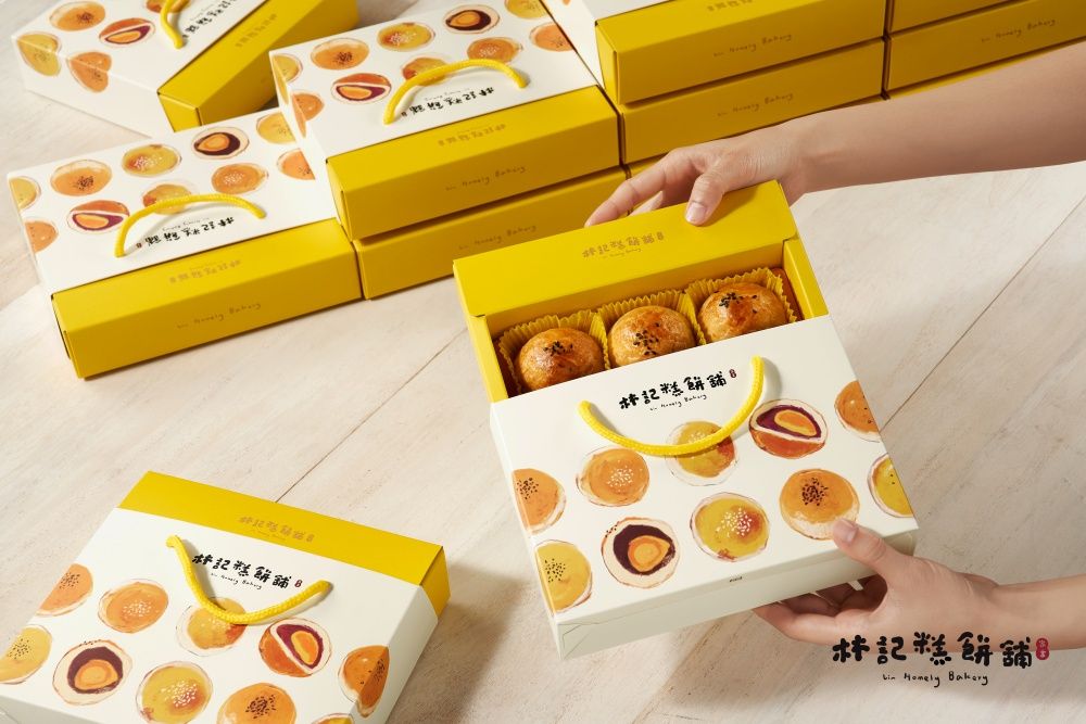 2025中秋節必買蛋黃酥禮盒推薦！林記蛋黃酥「這天」起快閃台北、亞尼克「蛋黃酥風味生乳捲」網友都爆推！-3
