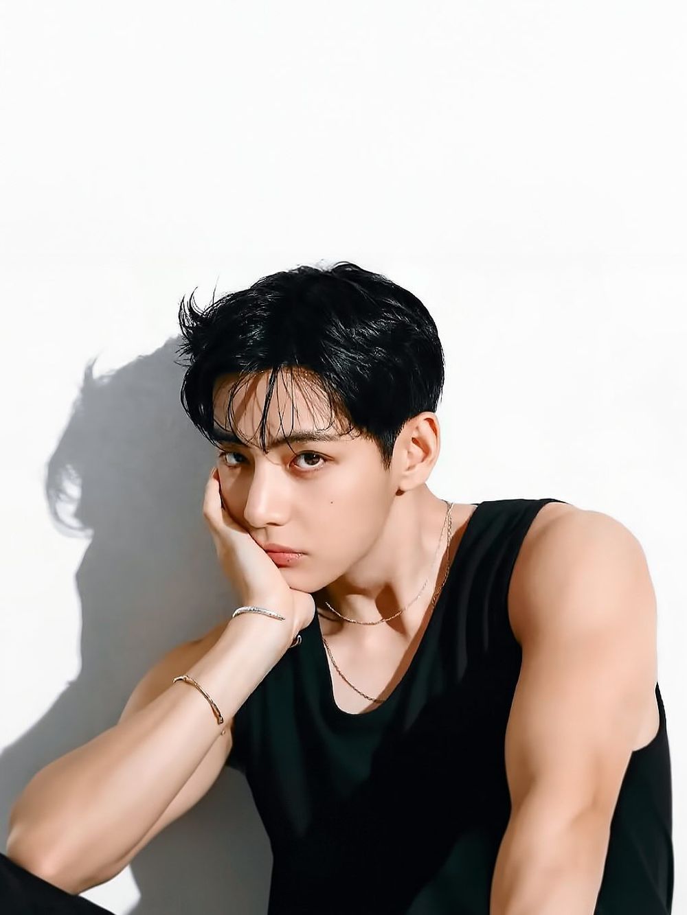 日網友票選「臉蛋天才」K-POP男偶像TOP5！SEVENTEEN珉奎、RIIZE元彬成焦點，車銀優穩坐顏值天花板！-9