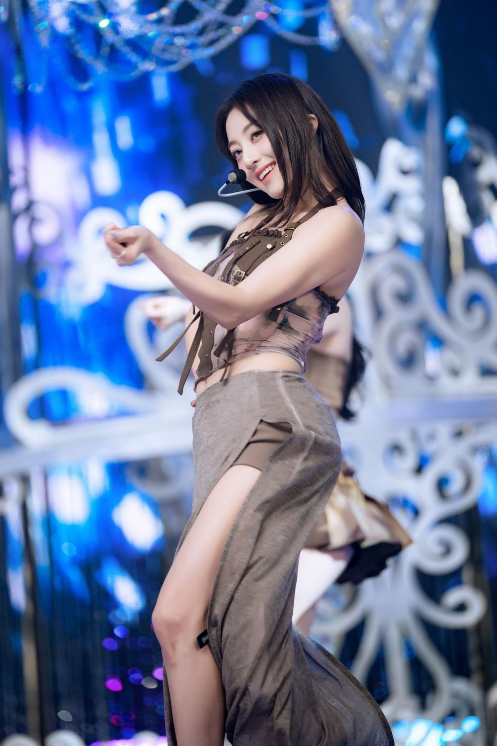 網熱議6位舞台掌握力最強的KPOP女偶像！Karina氣場全開，禮志、安俞真存在感超強！-2