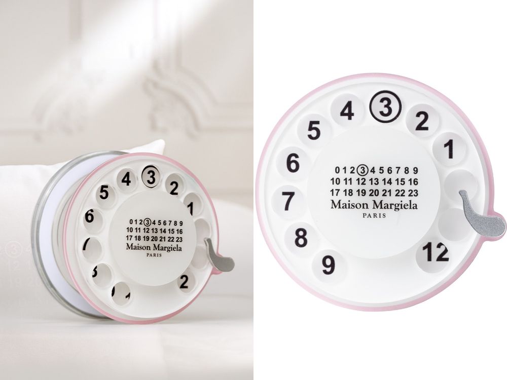國外搶翻Maison Margiela「復古轉盤手機支架」七夕限量登台！情人節限定只送不賣、買香水即客製布標＋帆布袋！-3