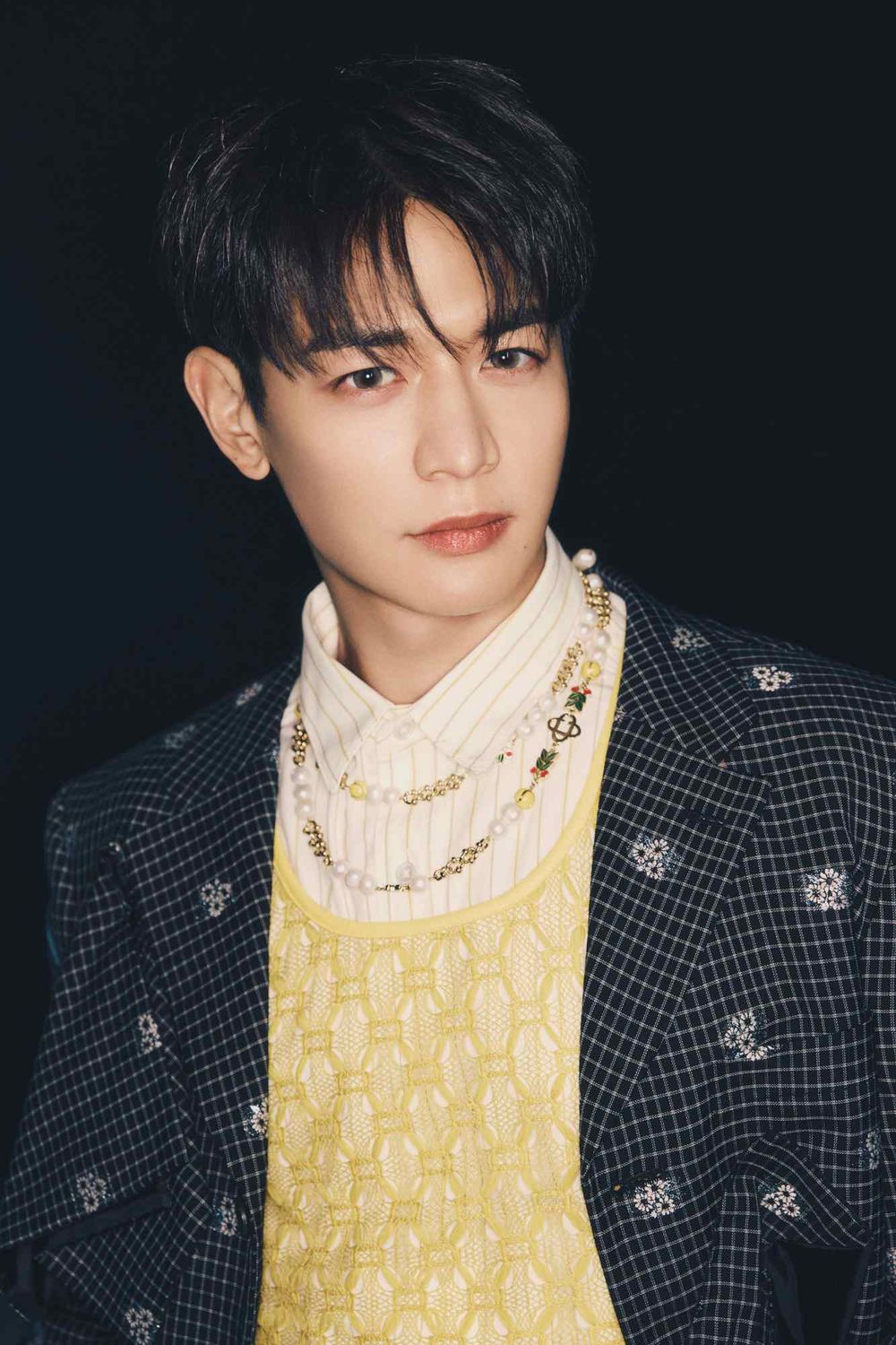韓網公認6位眼睛最好看的KPOP男偶像！車銀優、V成整型範本，Lee Know無辜眼超圈粉！-8