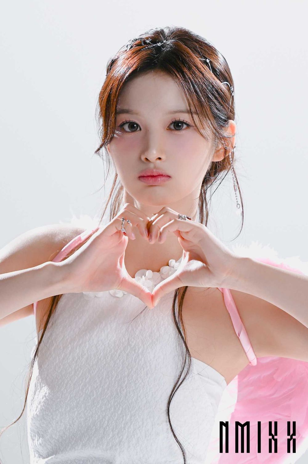 韓網公認7位眼睛最好看的KPOP女偶像！張員瑛超會放電，Sullyoon、有娜根本漫畫眼！-4