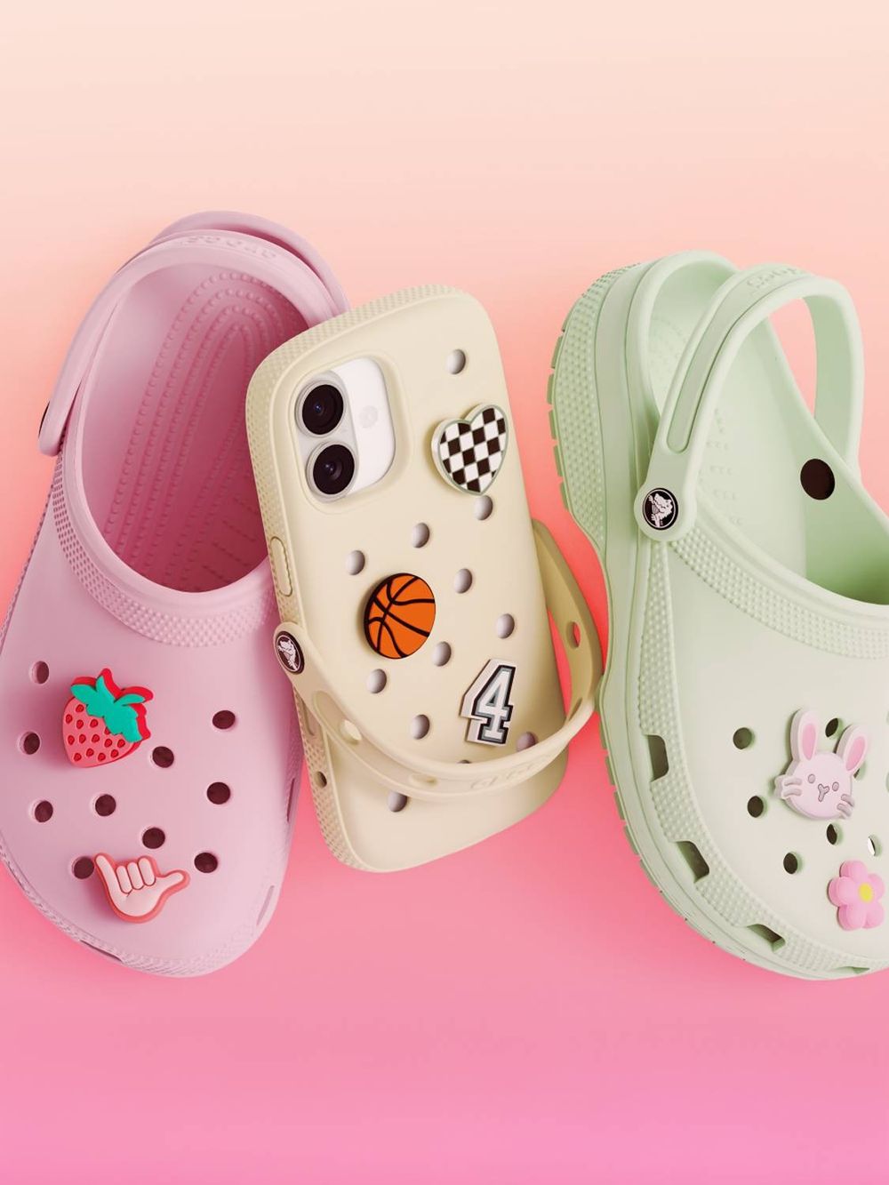 韓國瘋搶！CROCS推出「洞洞鞋手機殼」可以加鞋扣、還有「鞋帶」手柄也太可愛！-2