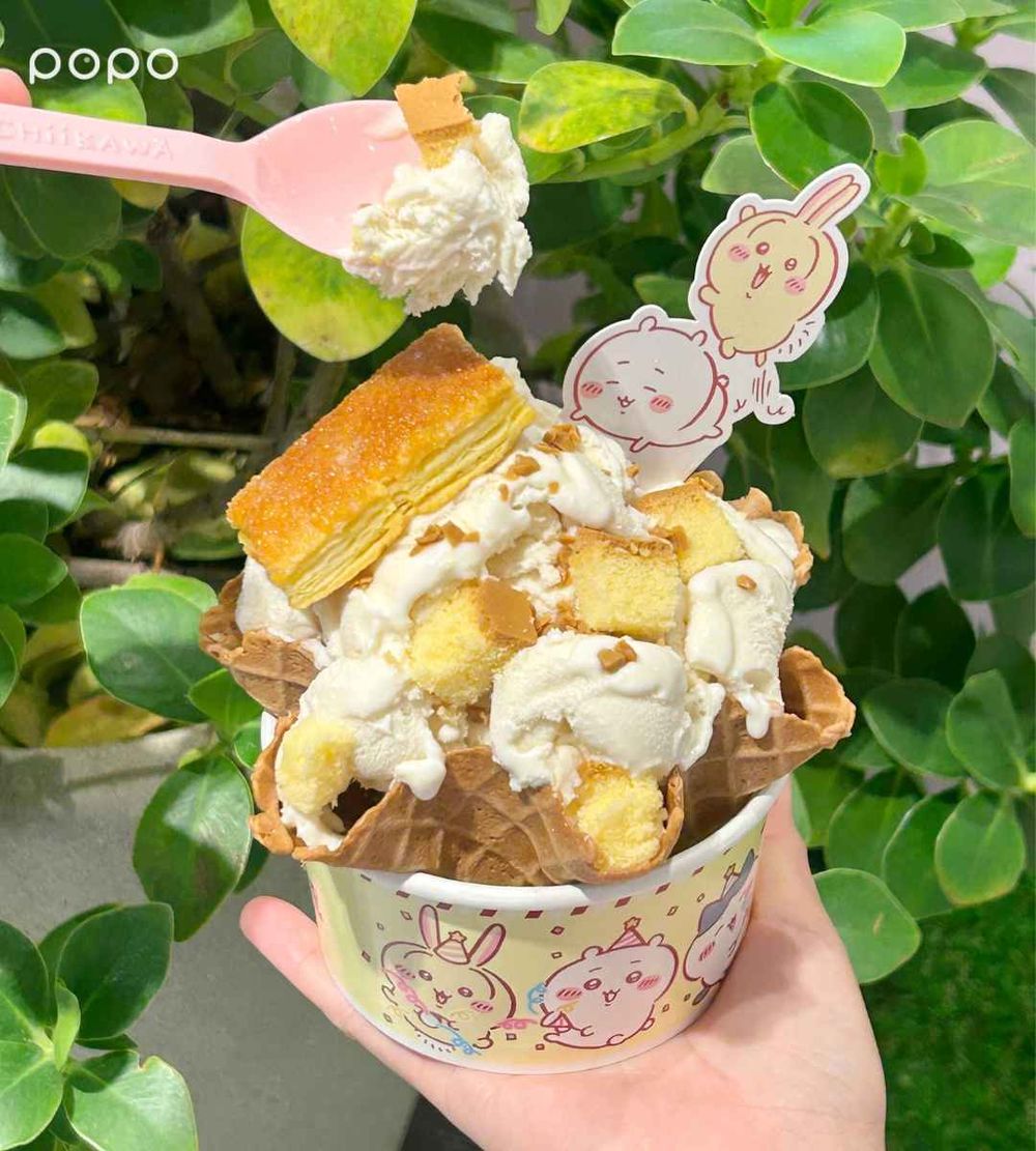 酷聖石跟吉伊卡哇聯名了！「烤布蕾冰淇淋」+吉伊立體湯匙可愛到捨不得吃、還有Q翻徽章要買！-7