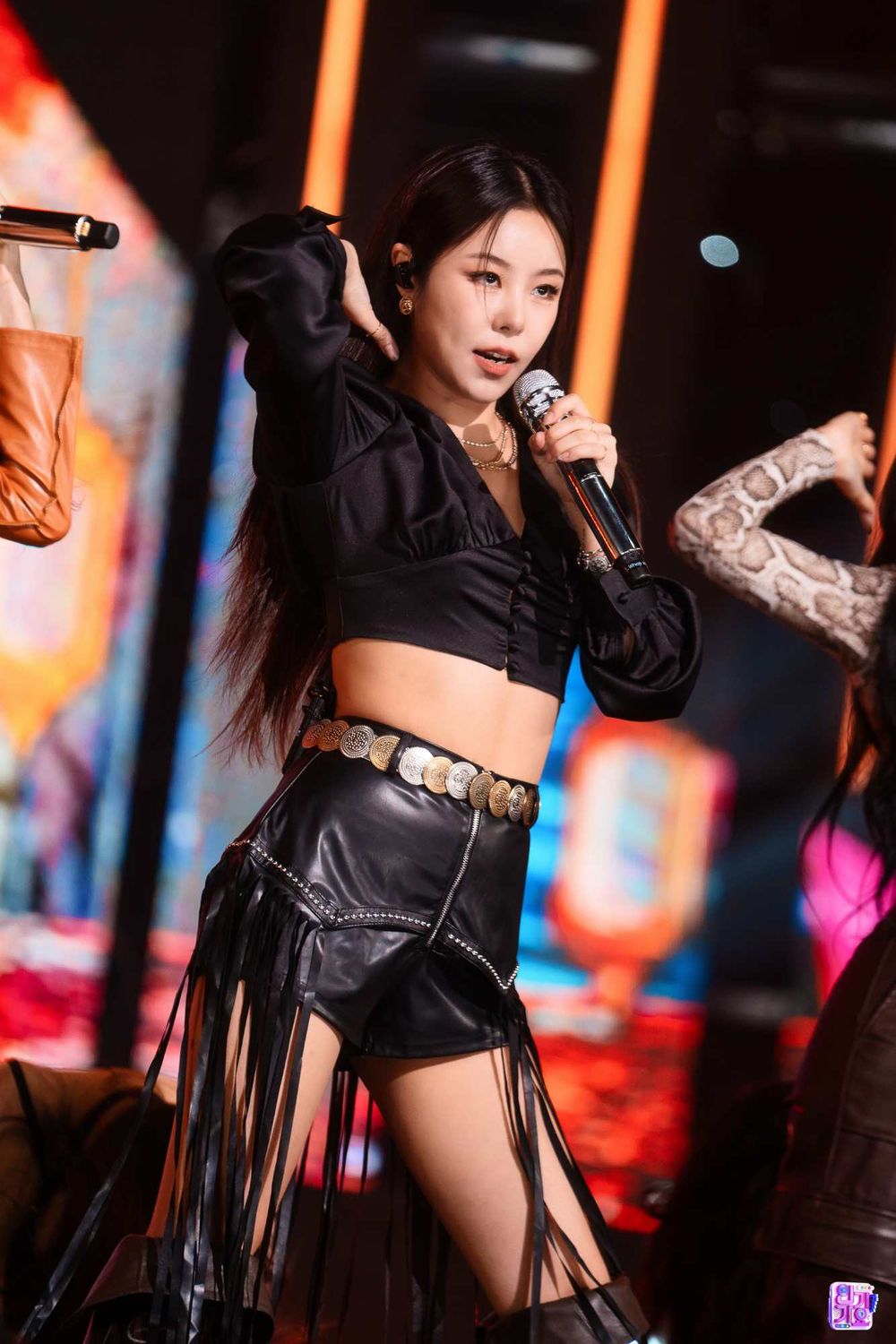 網熱議6位最適合「秋天感性」的KPOP女團主唱！太妍、Winter入榜，Rosé迷人蜜嗓超犯規！-7