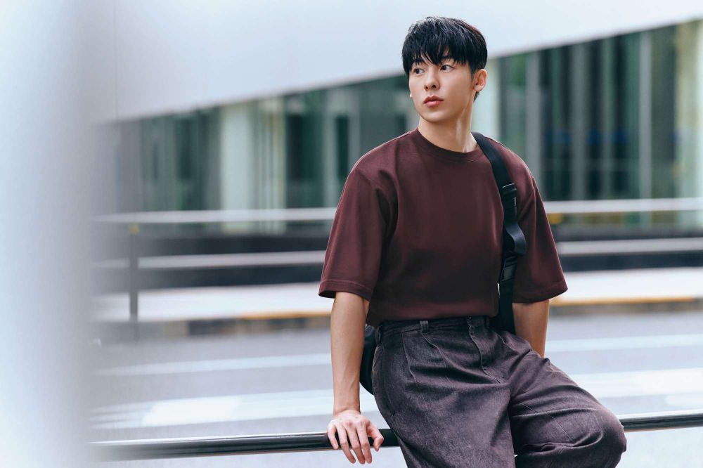 「國民老公」許光漢身價再漲！成為UNIQLO新任品牌大使、官宣照帥到瞬間清醒！-3