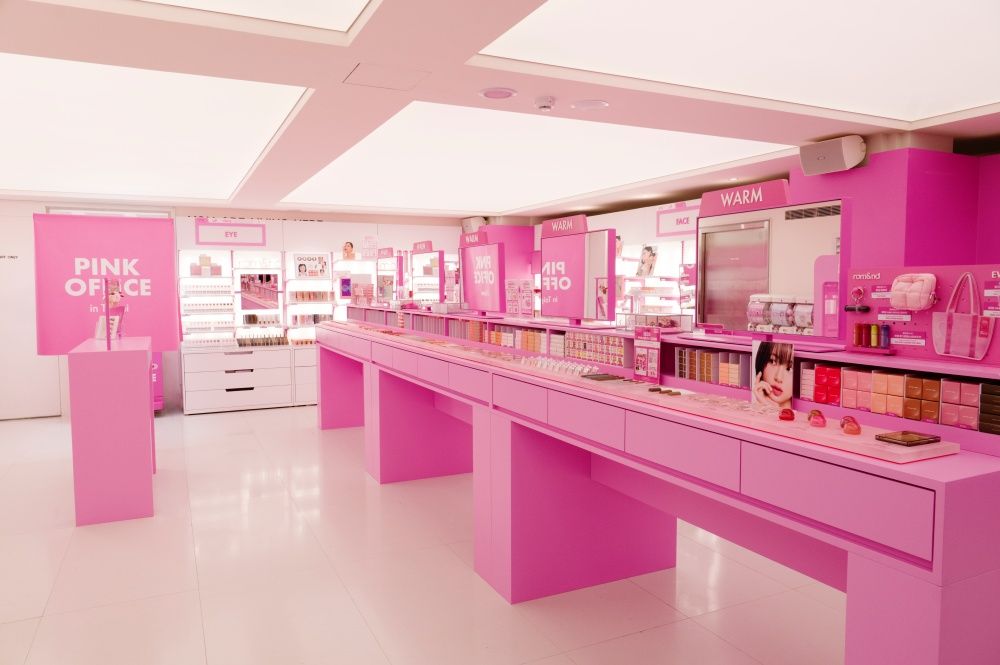 韓國人氣彩妝rom&nd快閃店，聖水爆紅打卡店搬到台北！「必買彩妝清單」一次看、只有4個月快衝！-12
