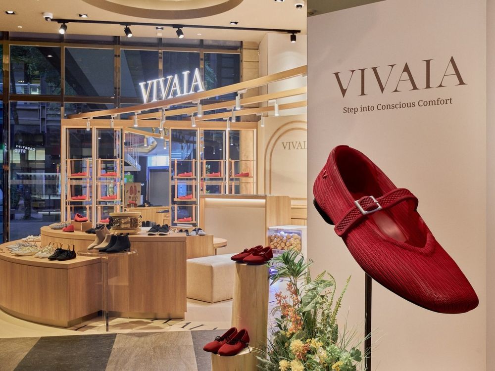 全球爆紅萬步鞋VIVAIA「信義區」有快閃店了！珍妮同款「紅色瑪莉珍」熱賣15萬雙、絕對要入手！-2