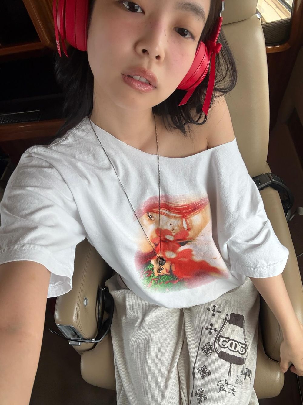 全球爆紅萬步鞋VIVAIA「信義區」有快閃店了！珍妮同款「紅色瑪莉珍」熱賣15萬雙、絕對要入手！-19