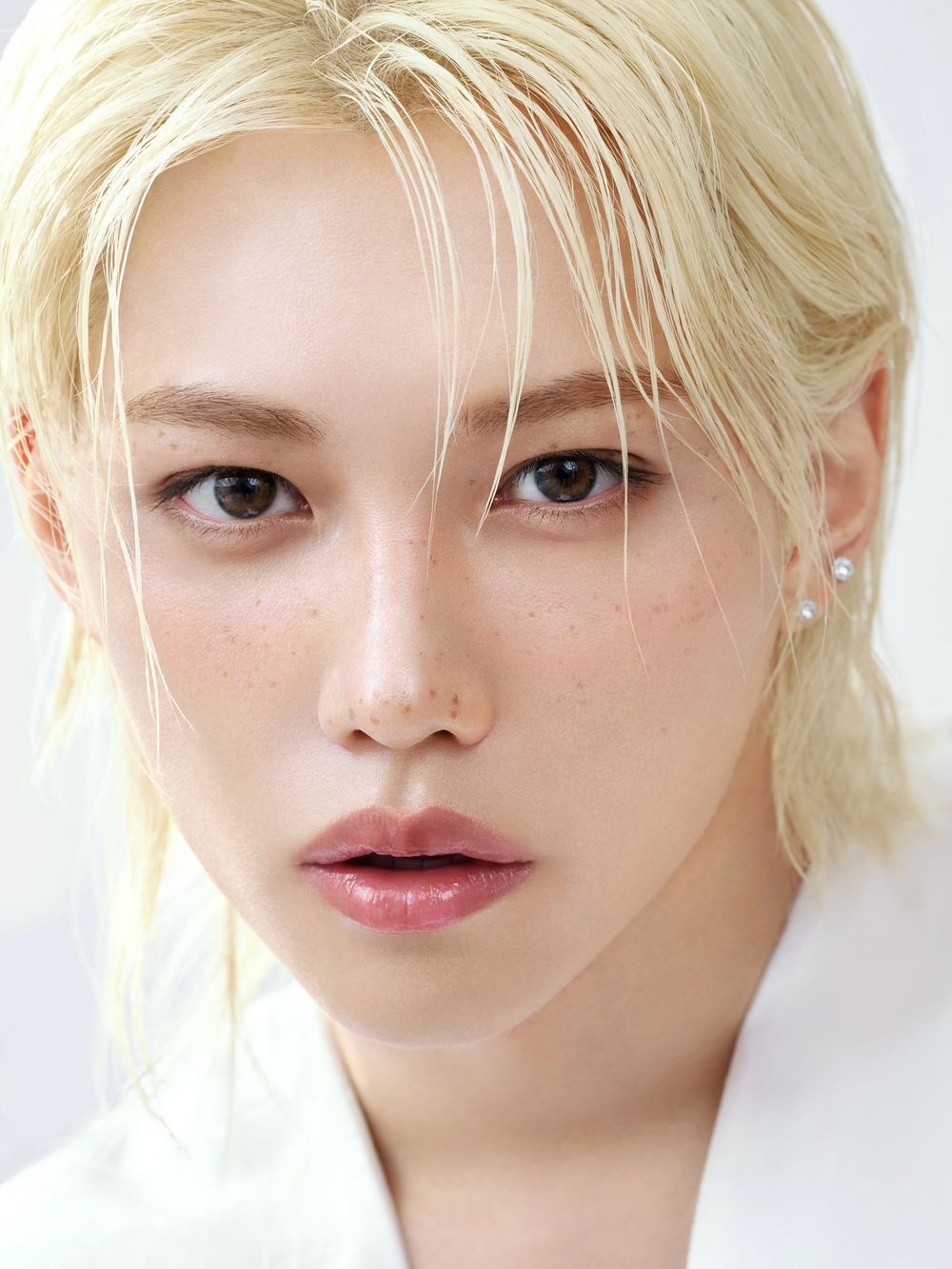 Felix美妝代言熱度爆棚！HERA高級底妝到Tamburins香氛，光感氣墊、清冷調香氛、龍馥絕美仿妝全公開！-10
