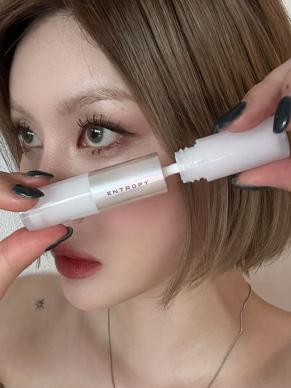 韓女愛美無極限、居家睫毛管理正夯！「DIY角蛋白組合」上架OLIVEYOUNG秒熱銷，根根分明捲翹睫毛輕鬆Get！-8