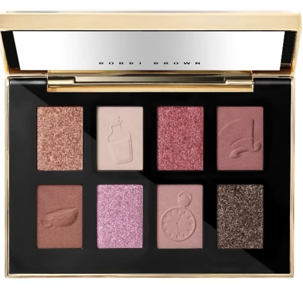 Bobbi Brown《愛麗絲夢遊仙境》聯名彩妝即將登場！氣墊粉餅、八色眼影、金緻緞光唇膏換新裝，迪士尼控必須收藏！-5