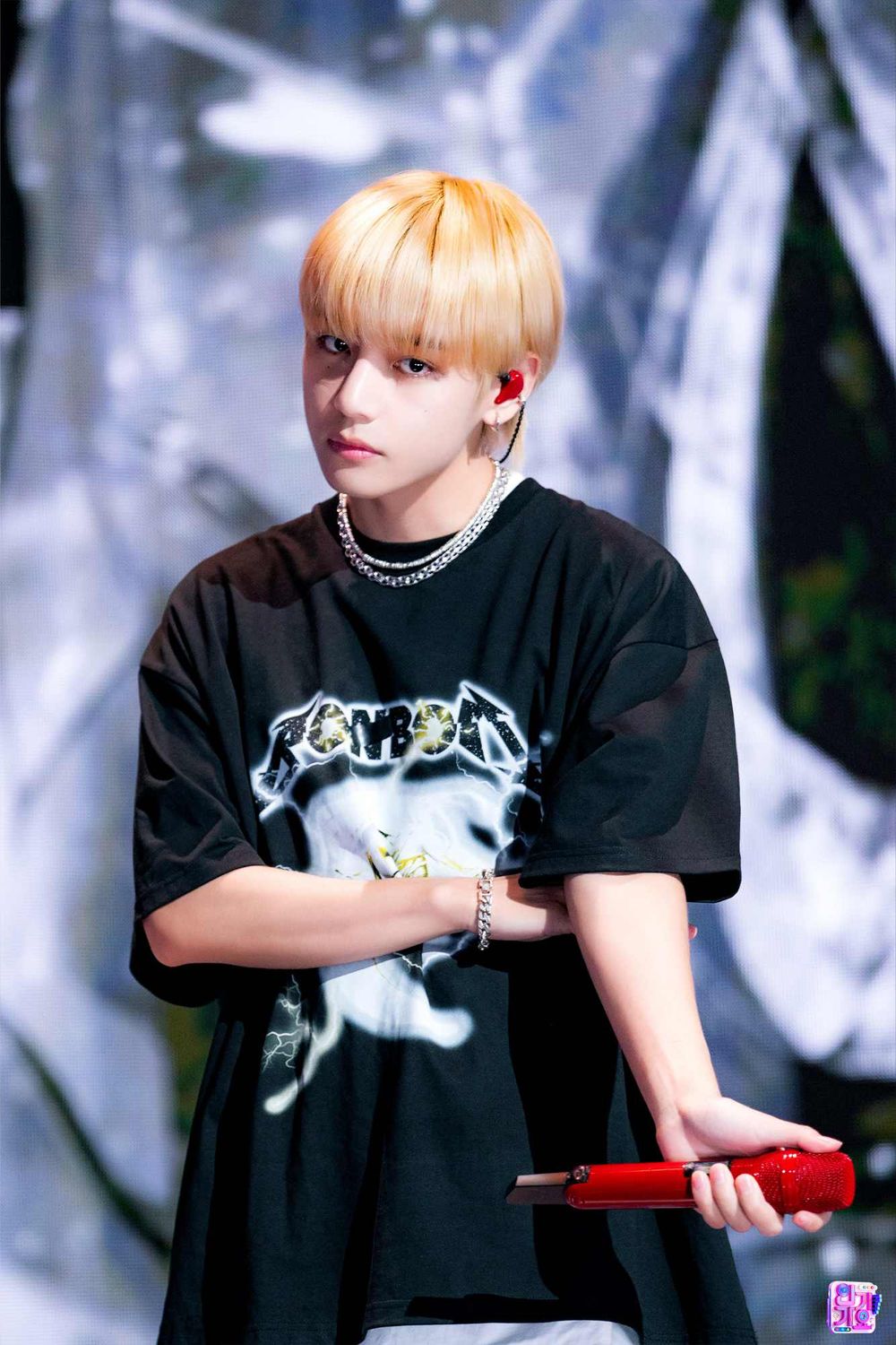 韓網認證7位「直拍匠人」KPOP男偶像！SKZ鉉辰「神級舞台」大殺四方，SEVENTEEN珉奎魅力爆發！-2