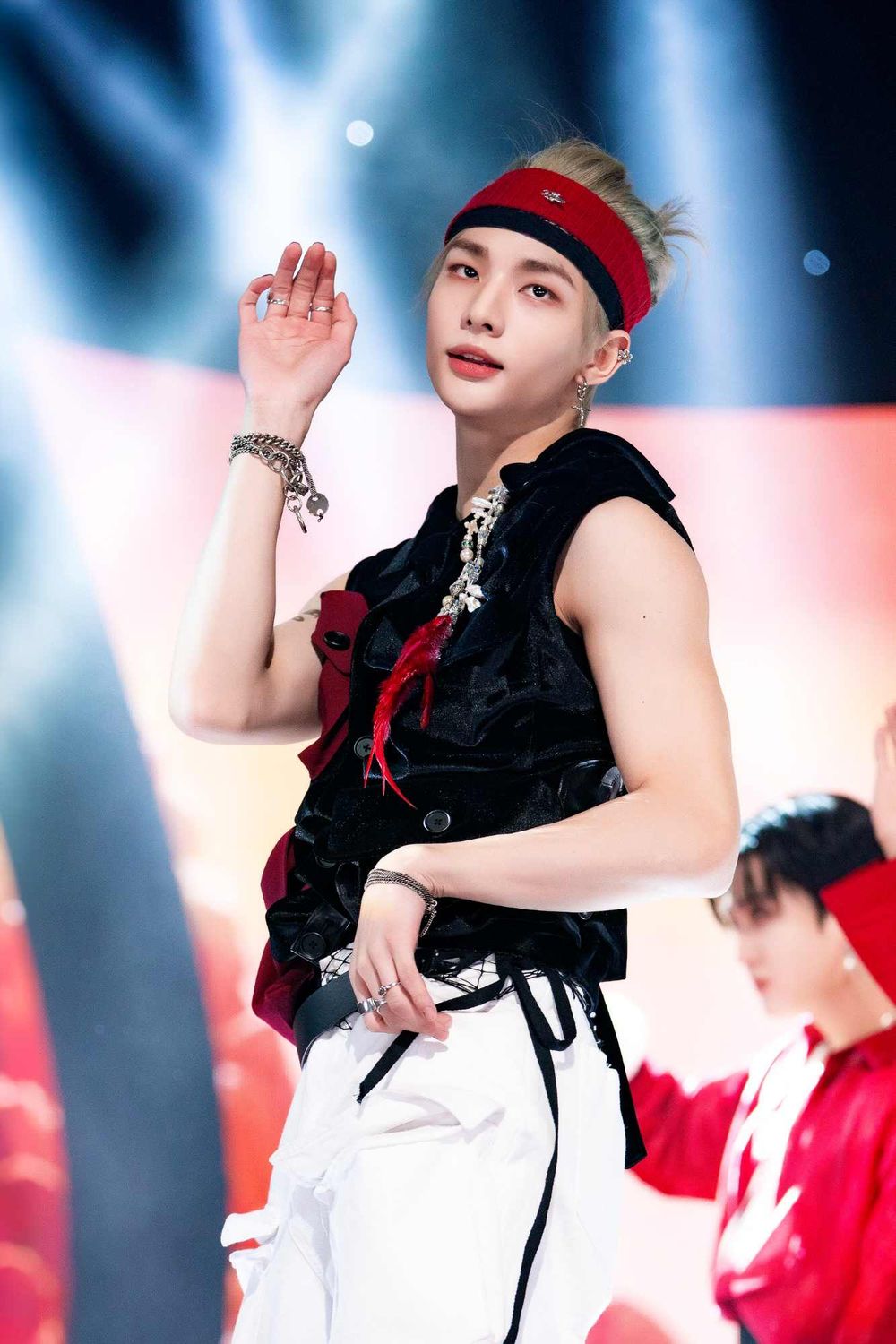 韓網認證7位「直拍匠人」KPOP男偶像！SKZ鉉辰「神級舞台」大殺四方，SEVENTEEN珉奎魅力爆發！-4