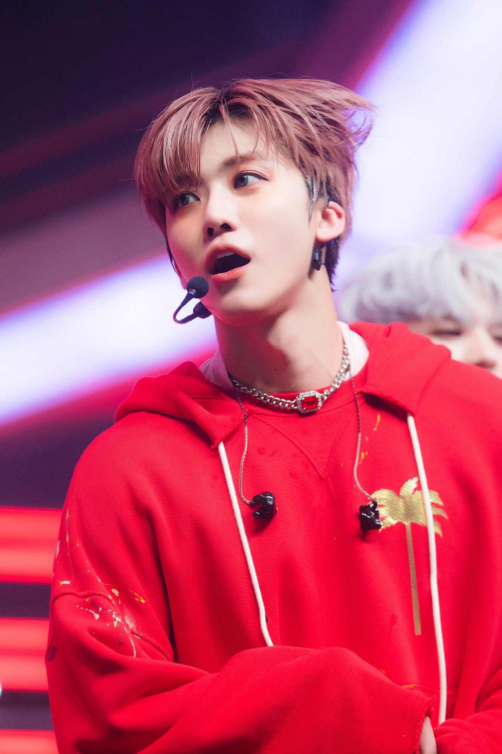 韓網認證7位「直拍匠人」KPOP男偶像！SKZ鉉辰「神級舞台」大殺四方，SEVENTEEN珉奎魅力爆發！-6