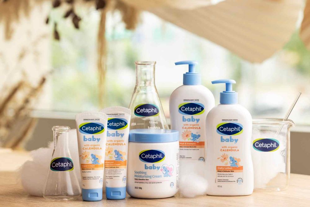 剛出生的嫩嬰更需要保養！舒特膚「BABY極效輕凝霜」保濕力媲美乳霜、質地更清爽，日常保養、換季敏弱通通有解！-10